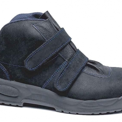 Anti-abrason safety shoes