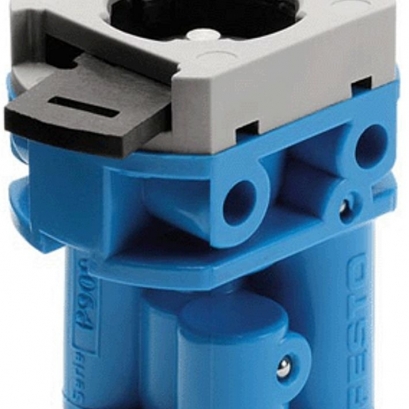 Front panel valve
