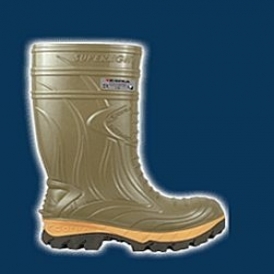 Cold safety boots