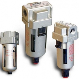 Oil coalescing filter for compressed air