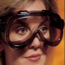 Protective goggles